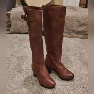 Stuart Weitzman Boots